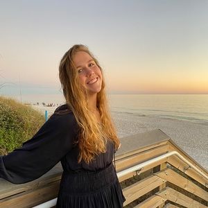 Meet your Posher, Lili